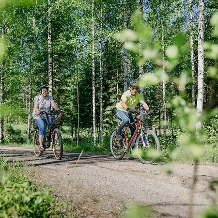 Lilla, Sorjosen Lomamoekit Lomamökit *
